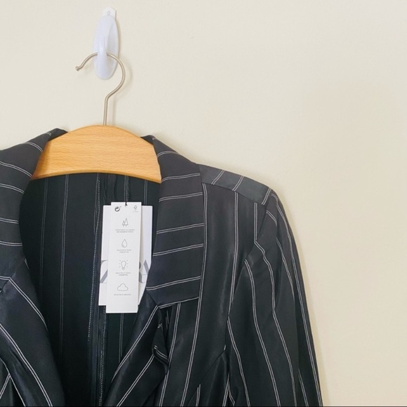 NEW ZARA STRIPED BLAZER DRESS SPECIAL EDITION SIZE LARGE​ - Picture 6 of 8